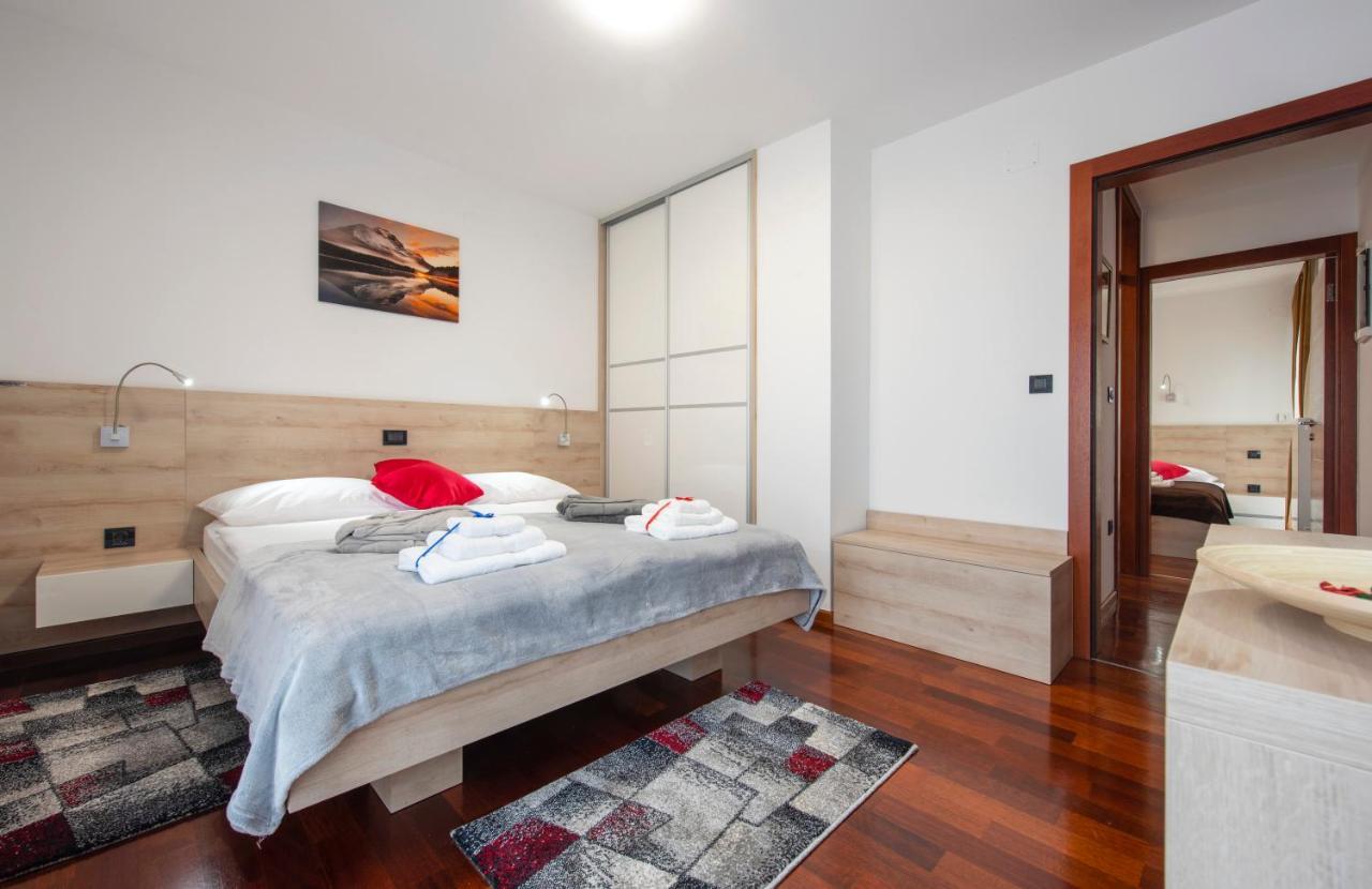 Ratkajec Luxury Apartments Varaždin Buitenkant foto